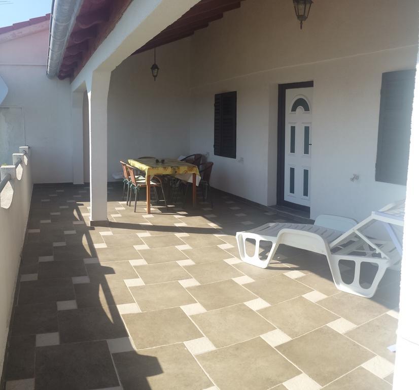 Apartma Antica