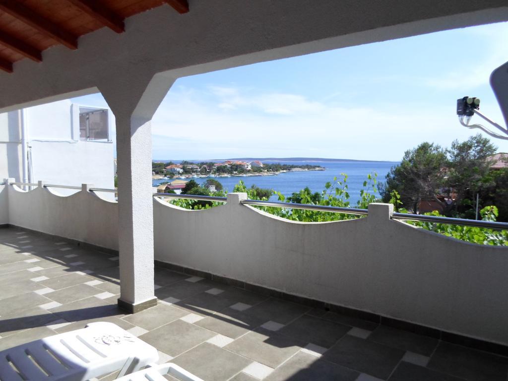 Apartma Antica